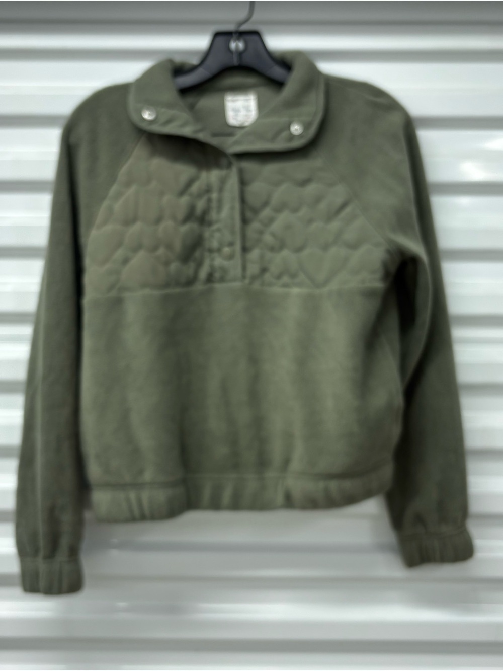 Hippie Rose Women's XS Green Fleece Quilted Heart Pullover Sweatshirt Pockets